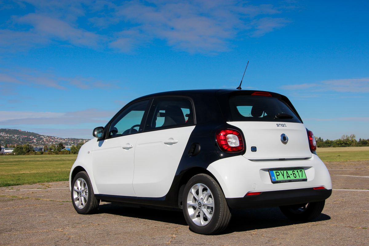 SMART FORFOUR