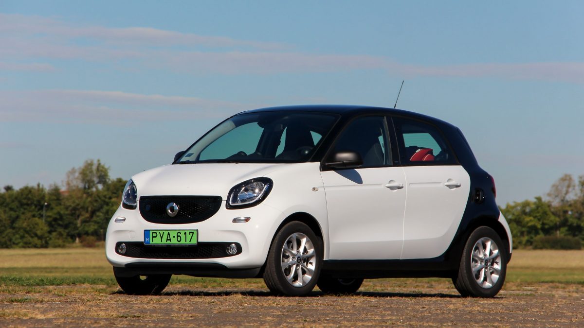 SMART FORFOUR