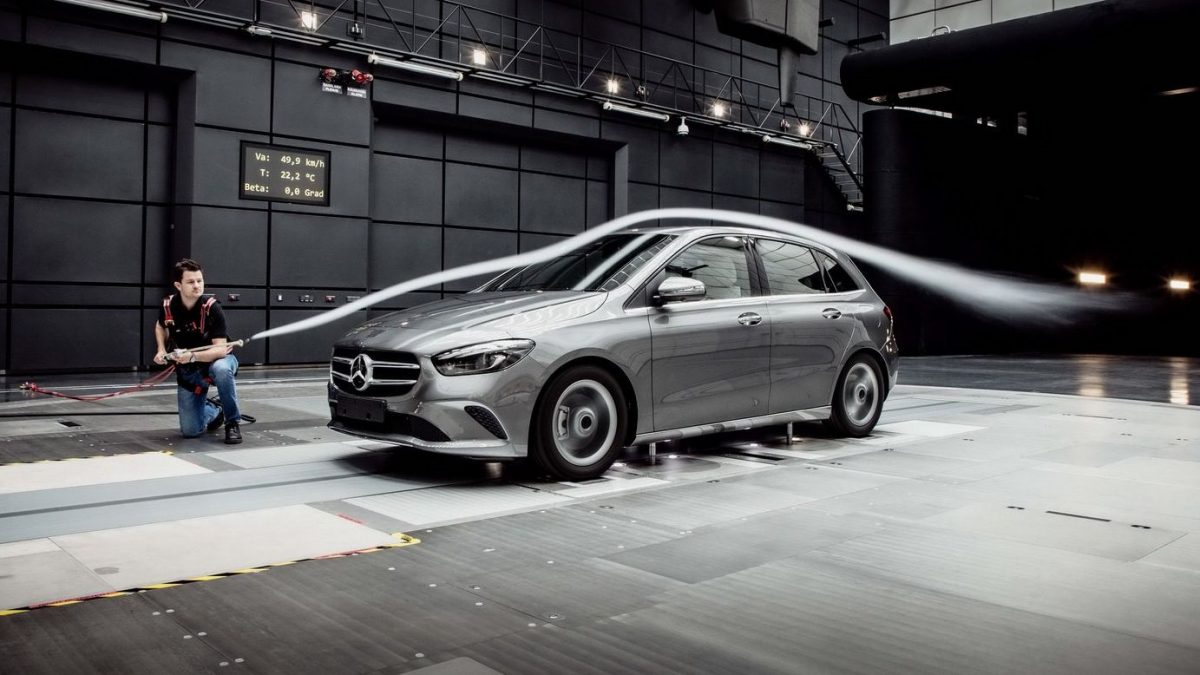 MERCEDES-BENZ