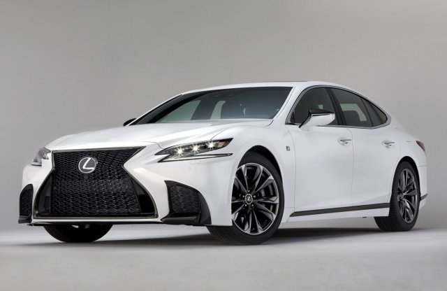 F Sport változat készült a Lexus LS 500h-ból