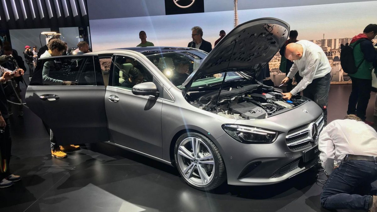 MERCEDES-BENZ