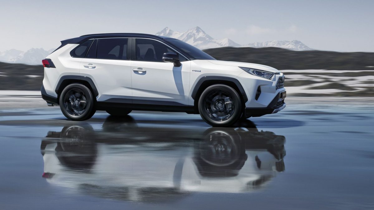 TOYOTA RAV 4