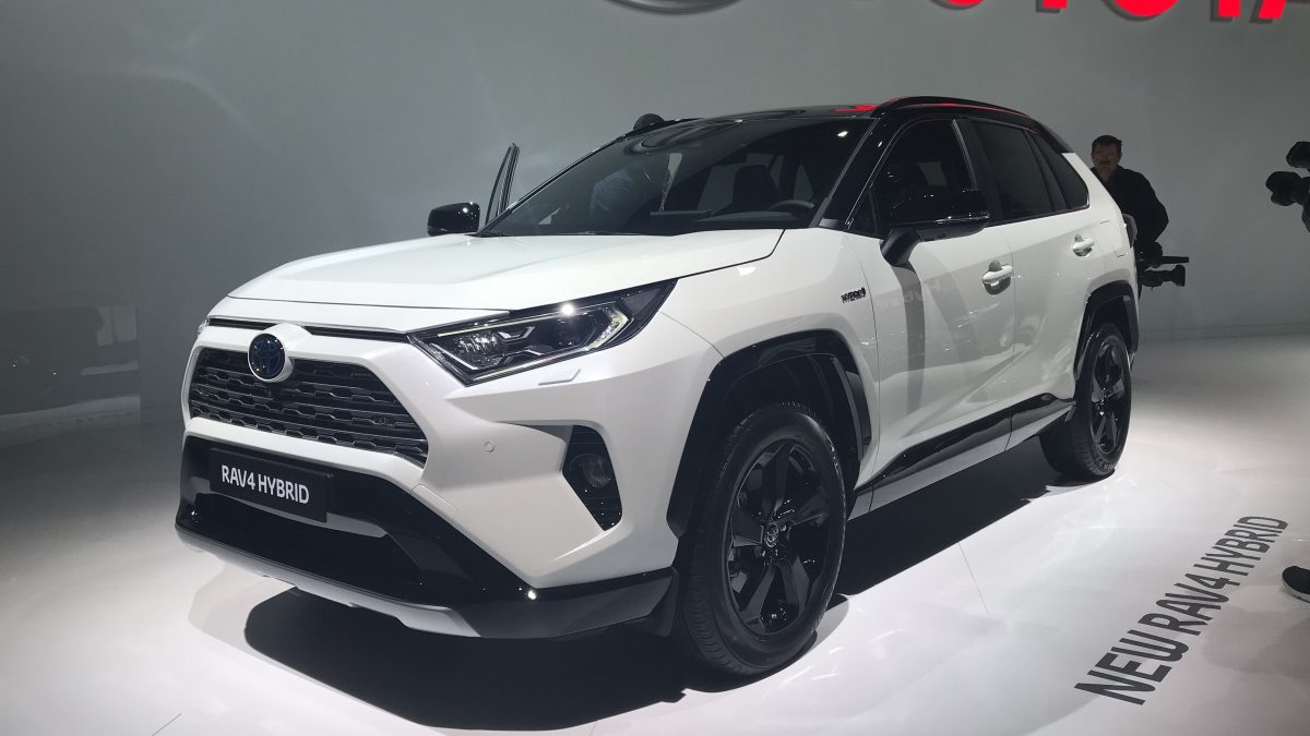 TOYOTA RAV 4