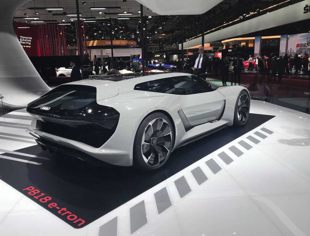 AUDI EGYÉB