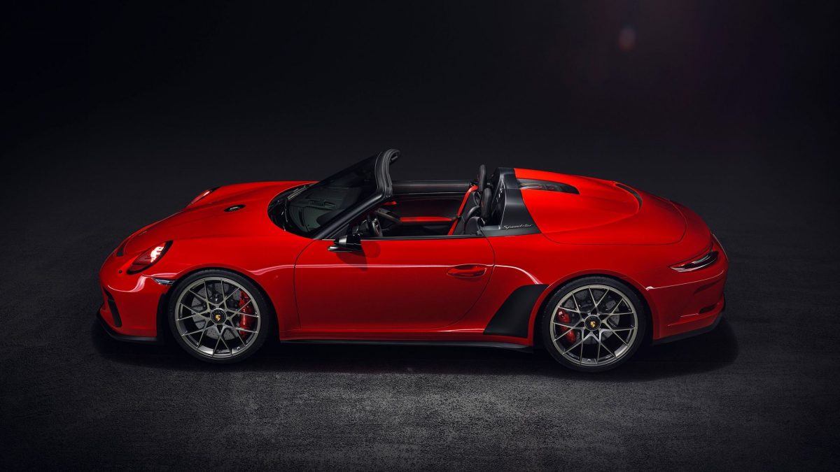 PORSCHE