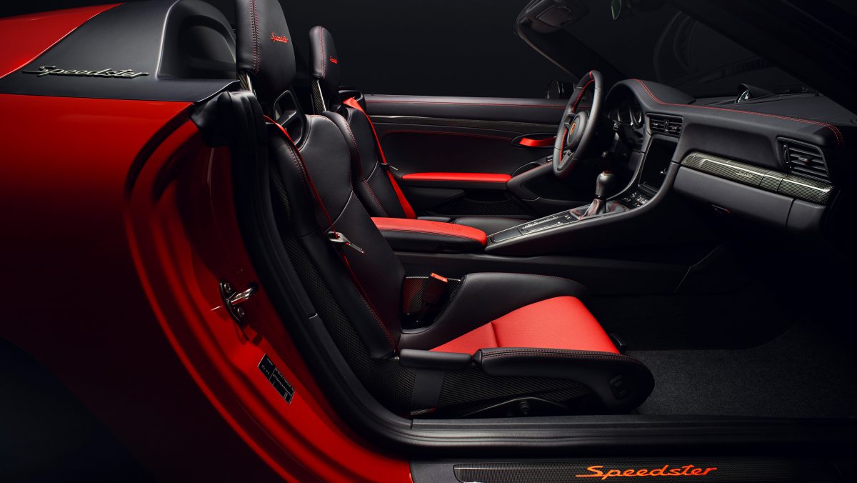 PORSCHE