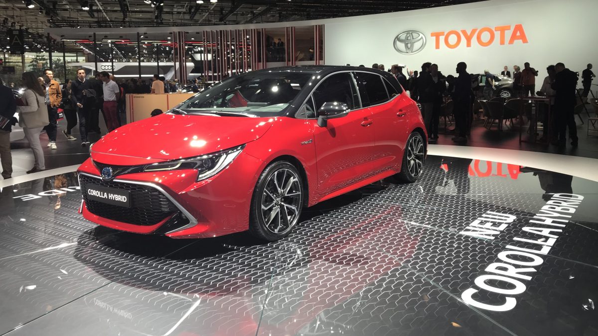 TOYOTA COROLLA