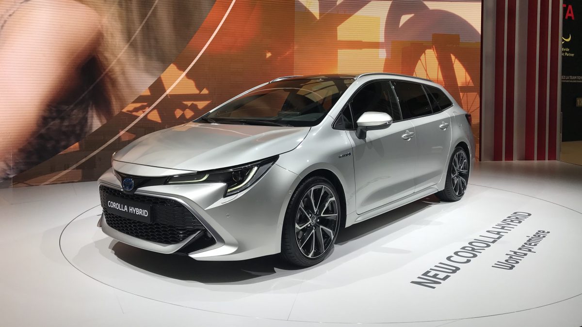 TOYOTA COROLLA