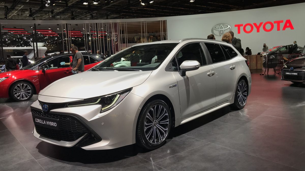 TOYOTA COROLLA