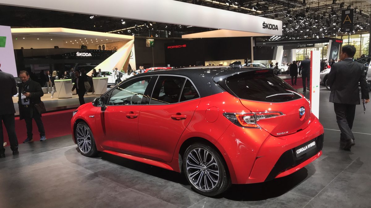 TOYOTA COROLLA