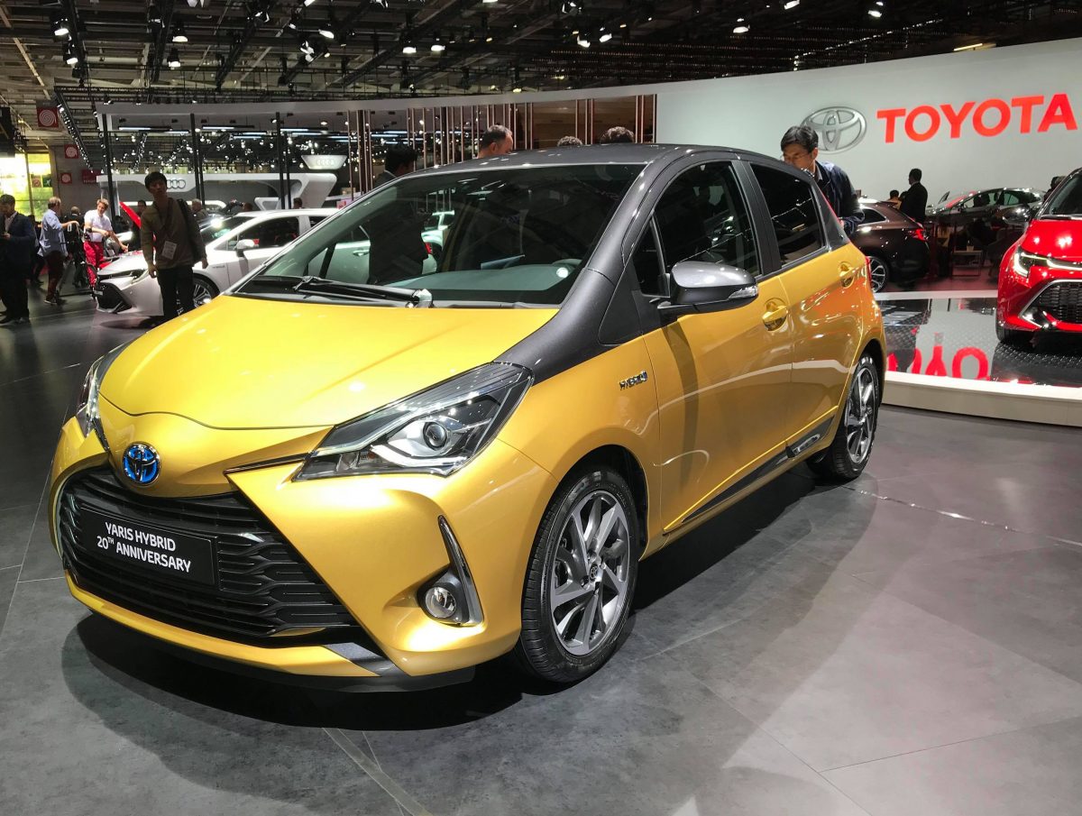 TOYOTA YARIS