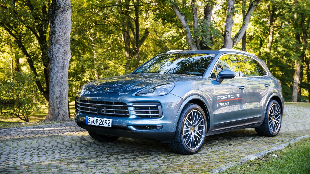 PORSCHE
