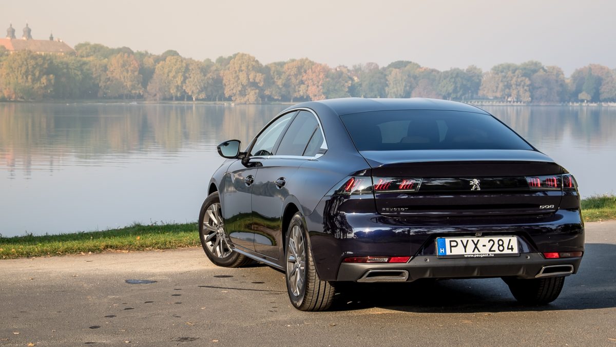 PEUGEOT 508
