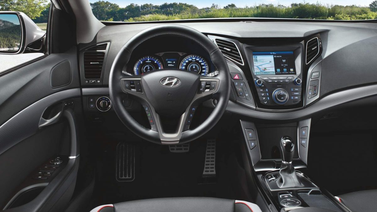 HYUNDAI