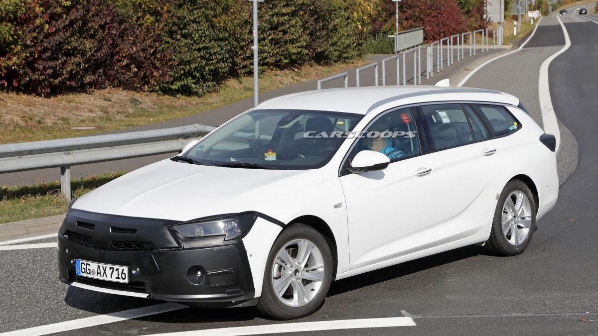 OPEL INSIGNIA