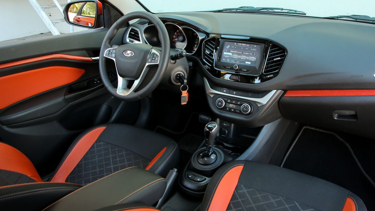 LADA VESTA