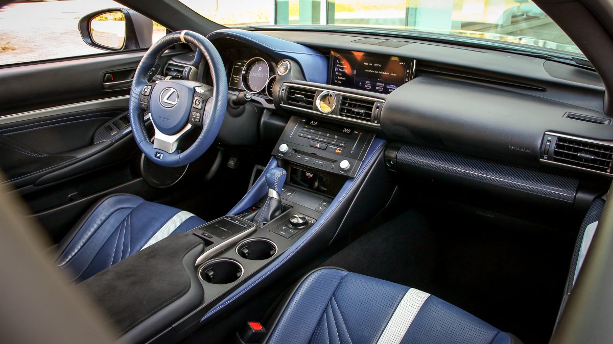 LEXUS RC-F