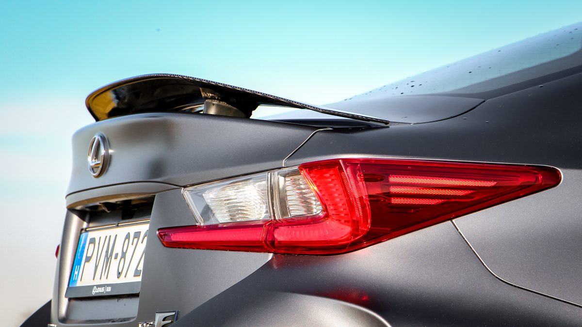 LEXUS RC-F
