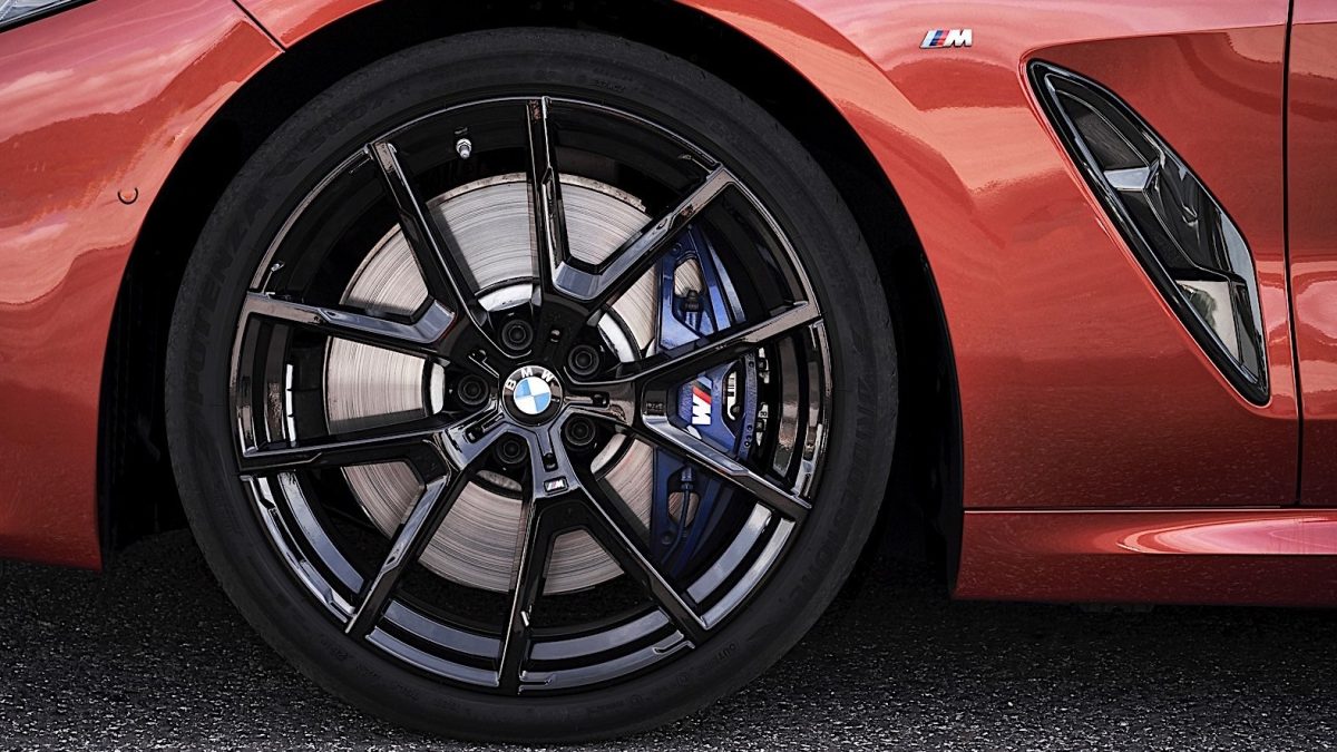 BMW 8-AS SOROZAT