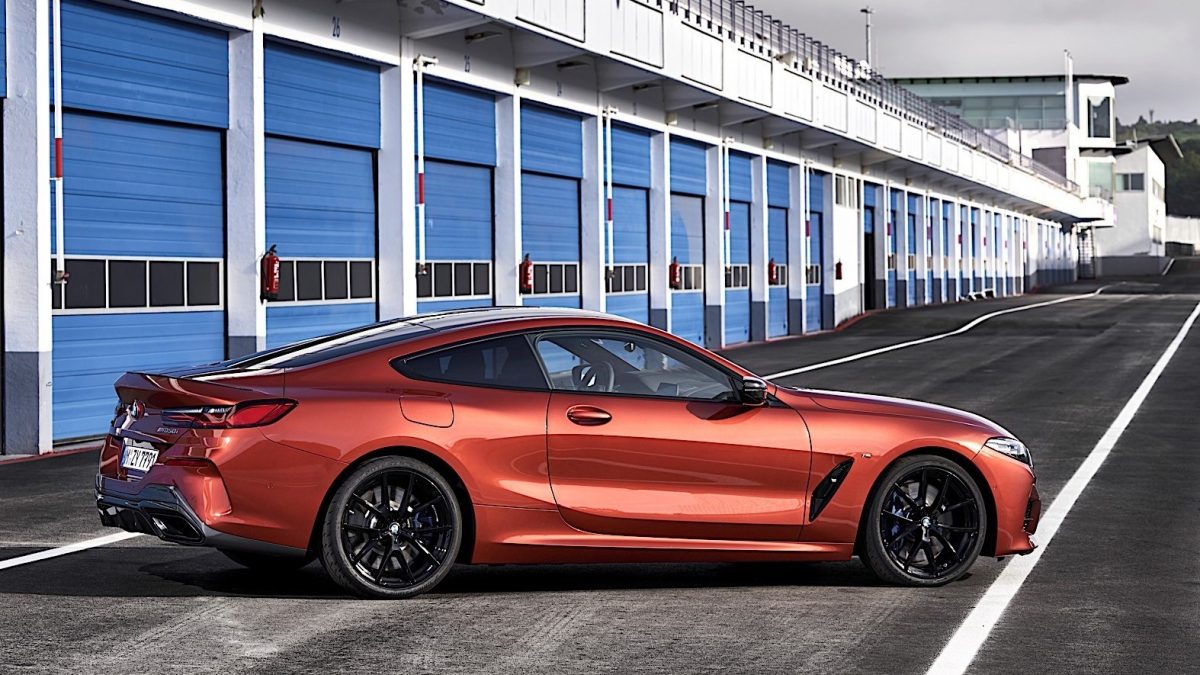BMW 8-AS SOROZAT