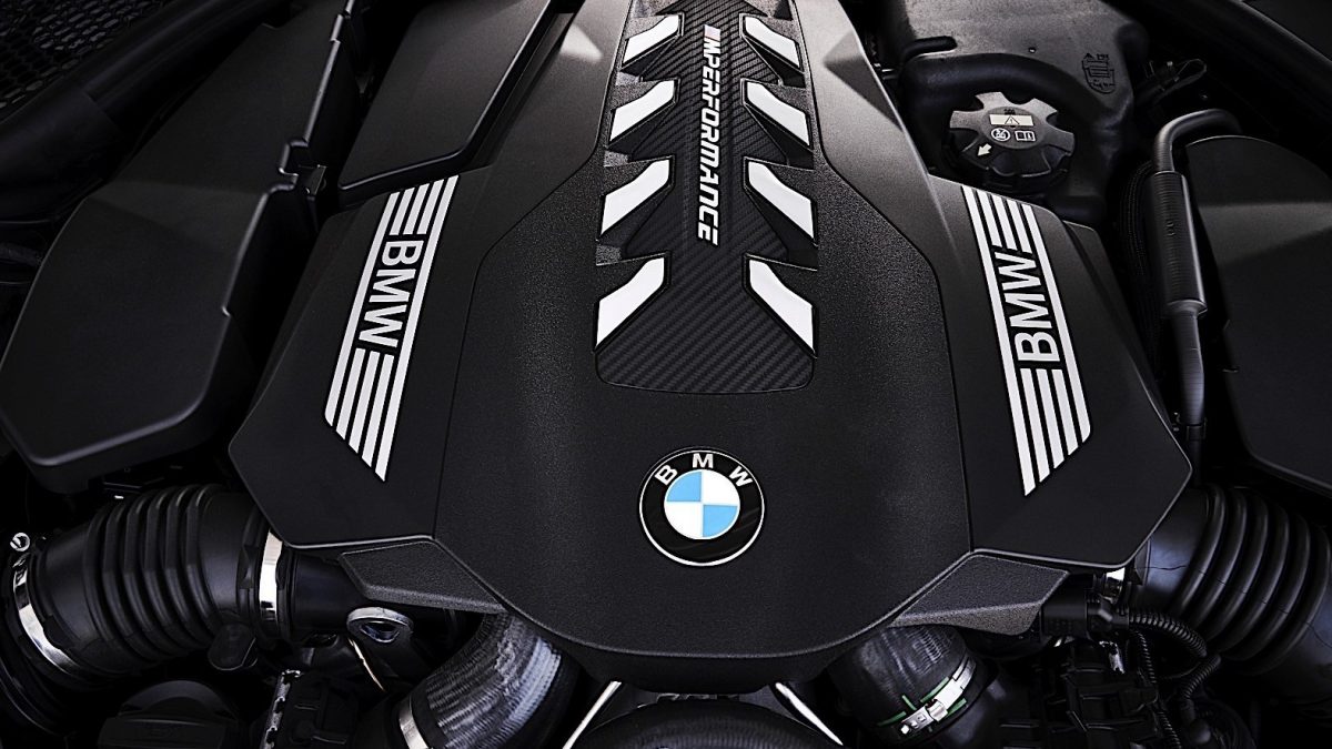 BMW 8-AS SOROZAT