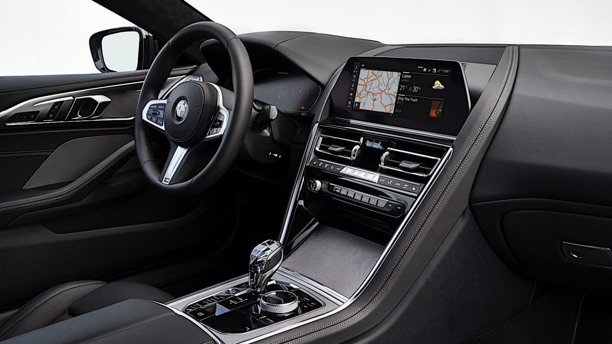 BMW 8-AS SOROZAT