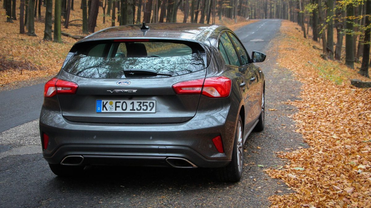 FORD FOCUS