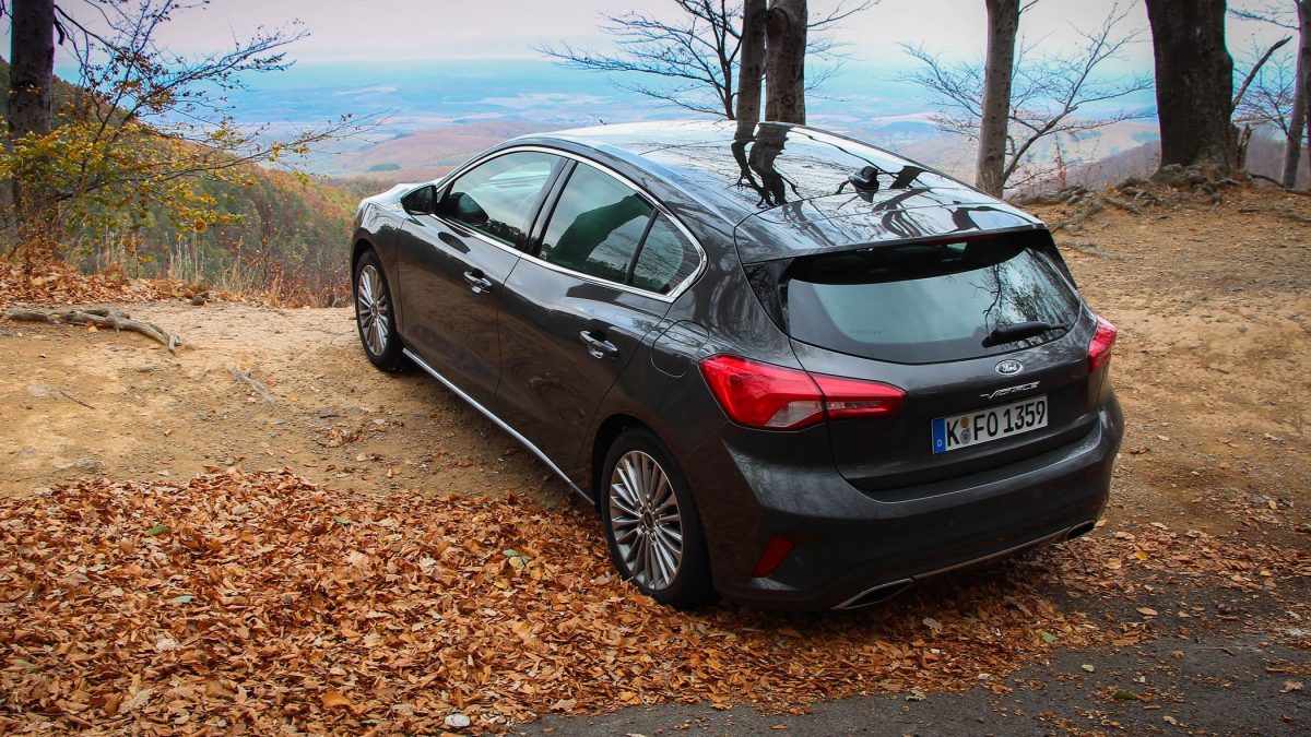FORD FOCUS