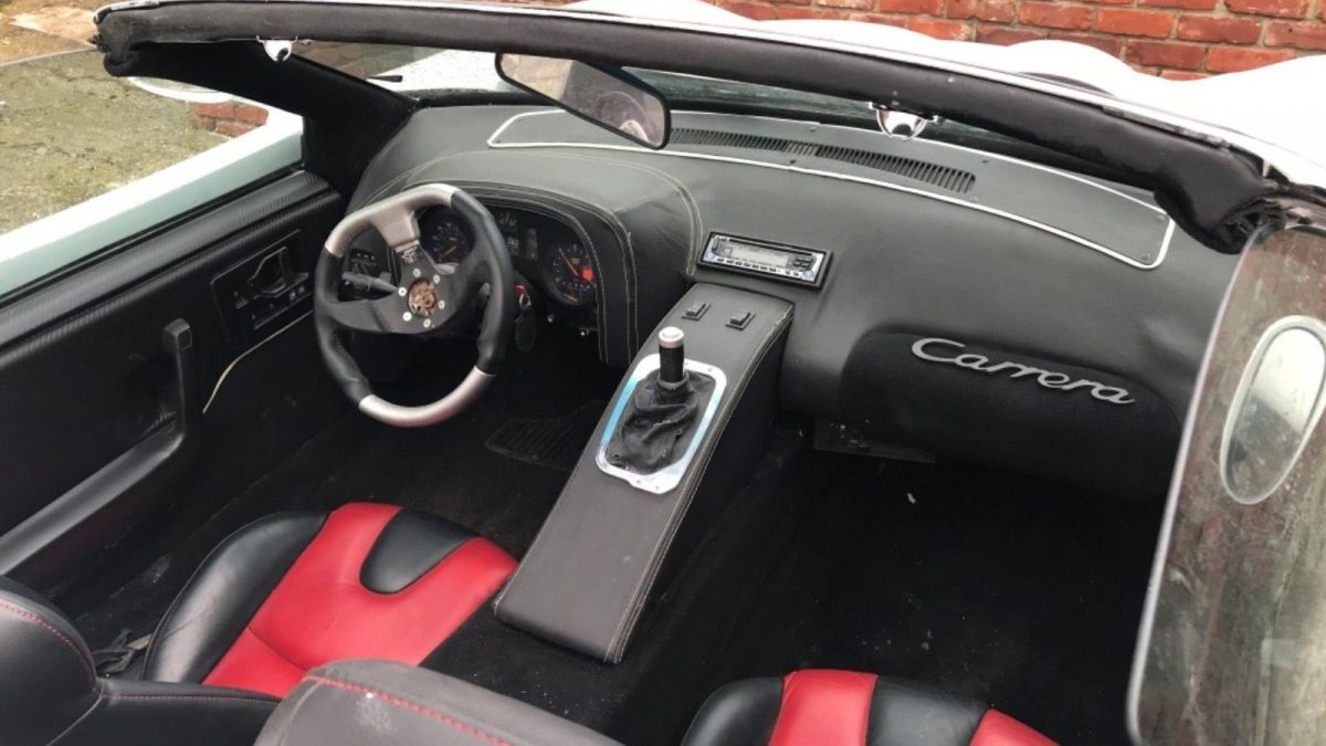 PORSCHE