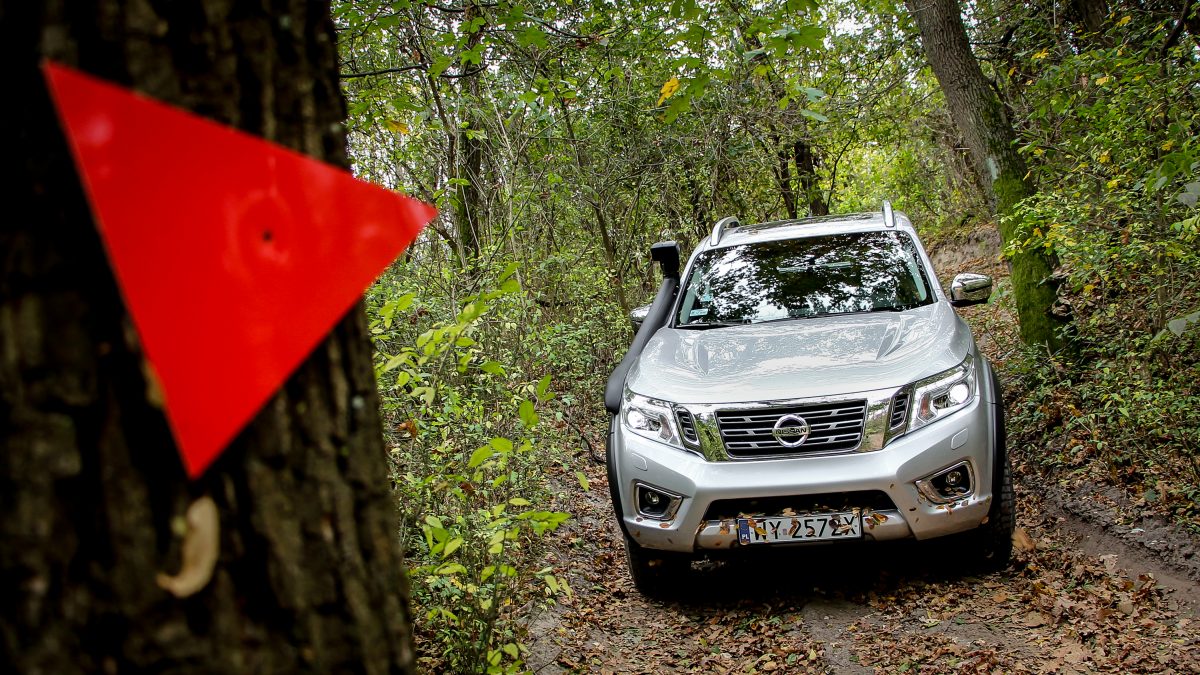 NISSAN NAVARA