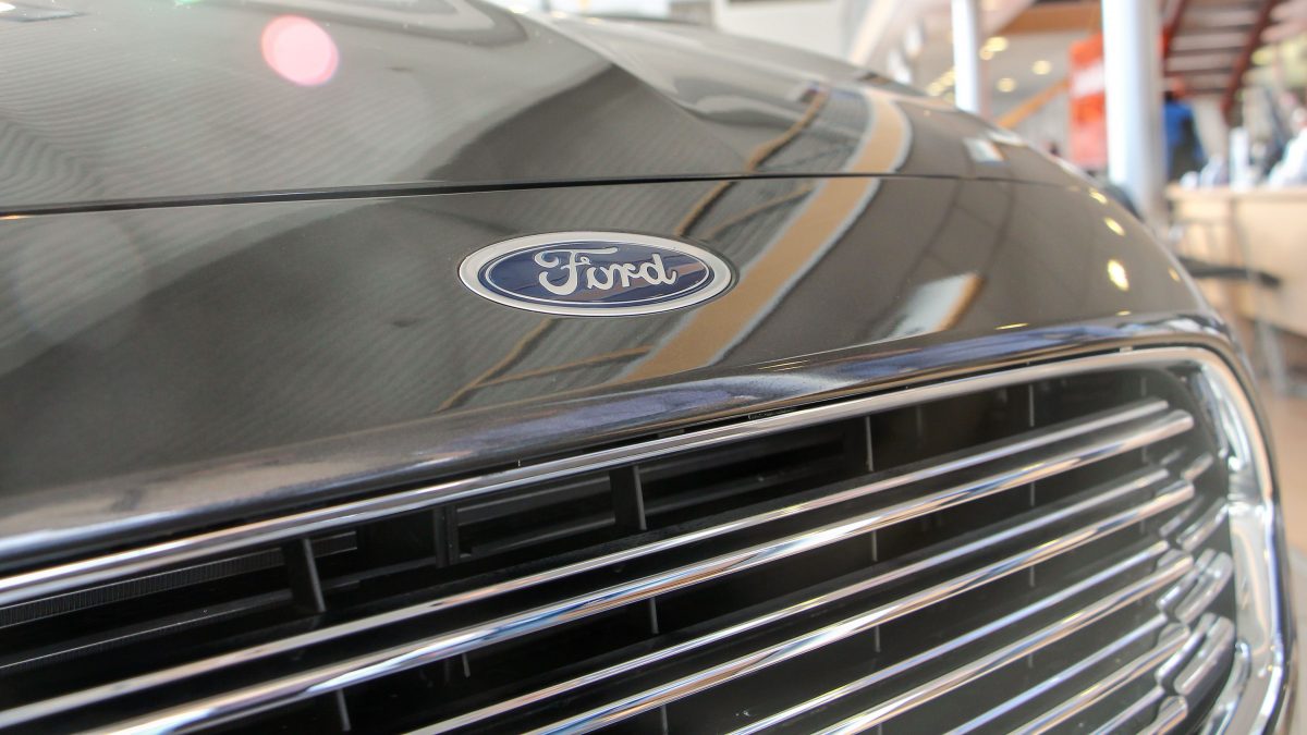 FORD MONDEO