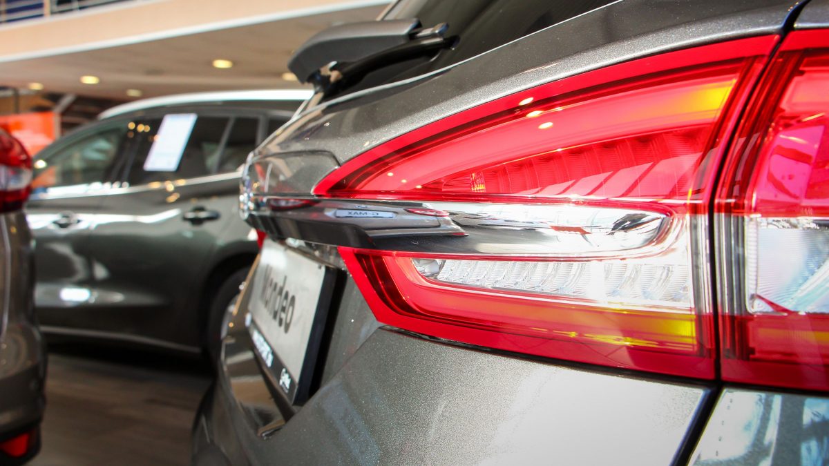 FORD MONDEO
