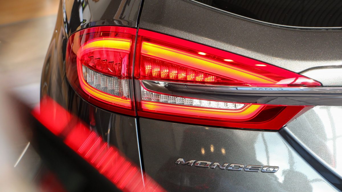 FORD MONDEO