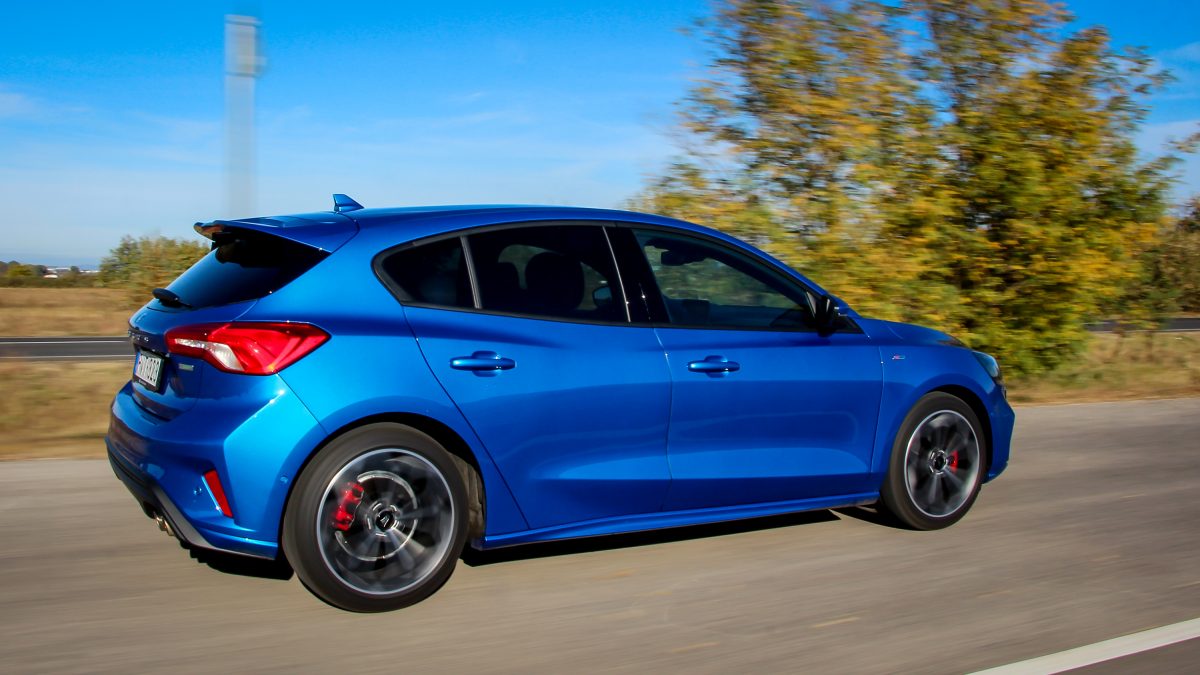 FORD FOCUS