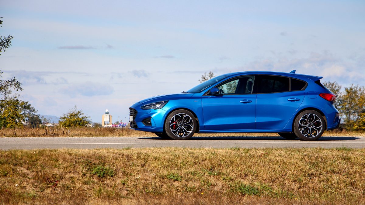 FORD FOCUS