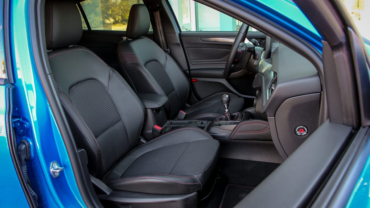 FORD FOCUS