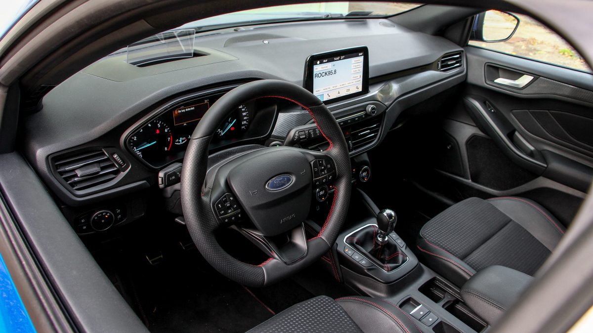 FORD FOCUS