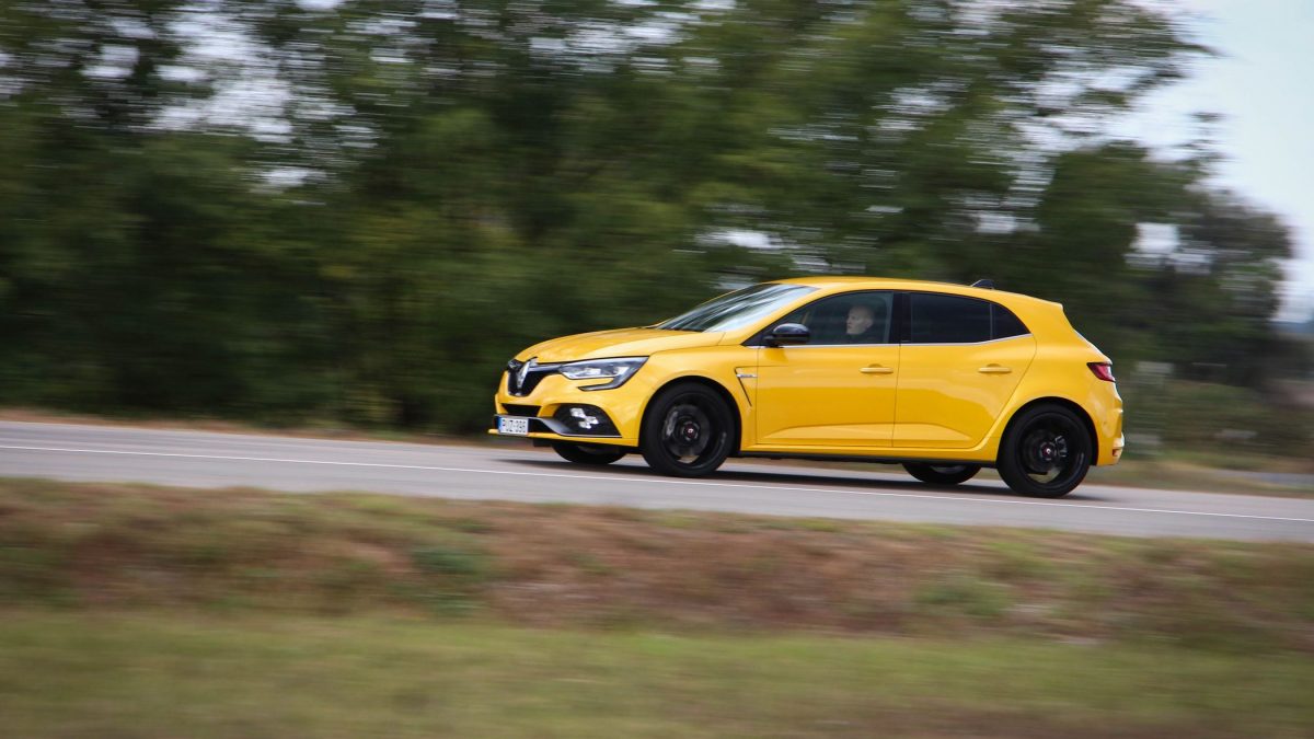 RENAULT