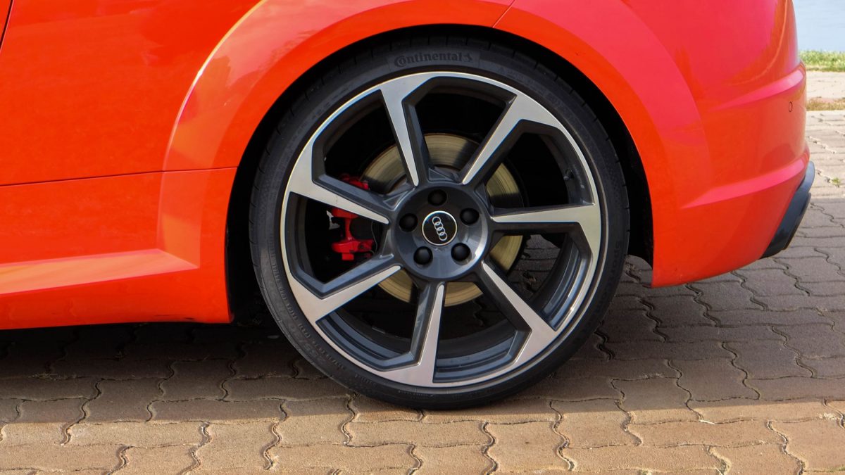 AUDI TTRS