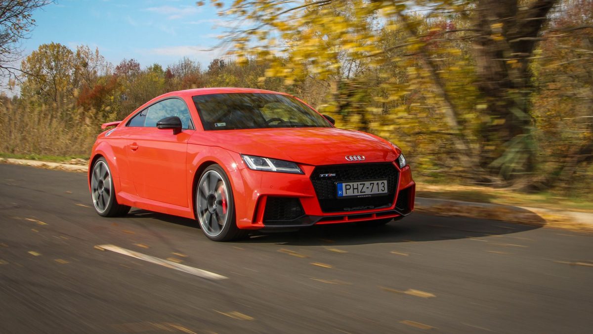 AUDI TTRS