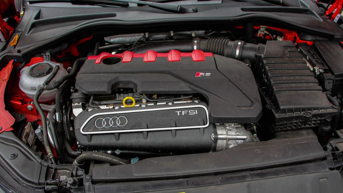 AUDI TTRS