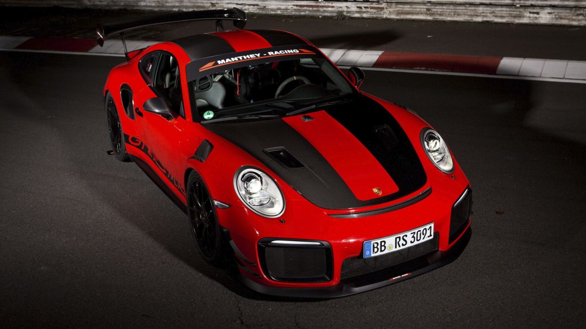 PORSCHE