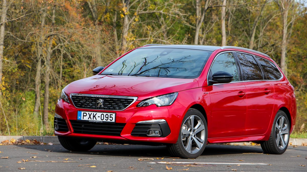 PEUGEOT 308