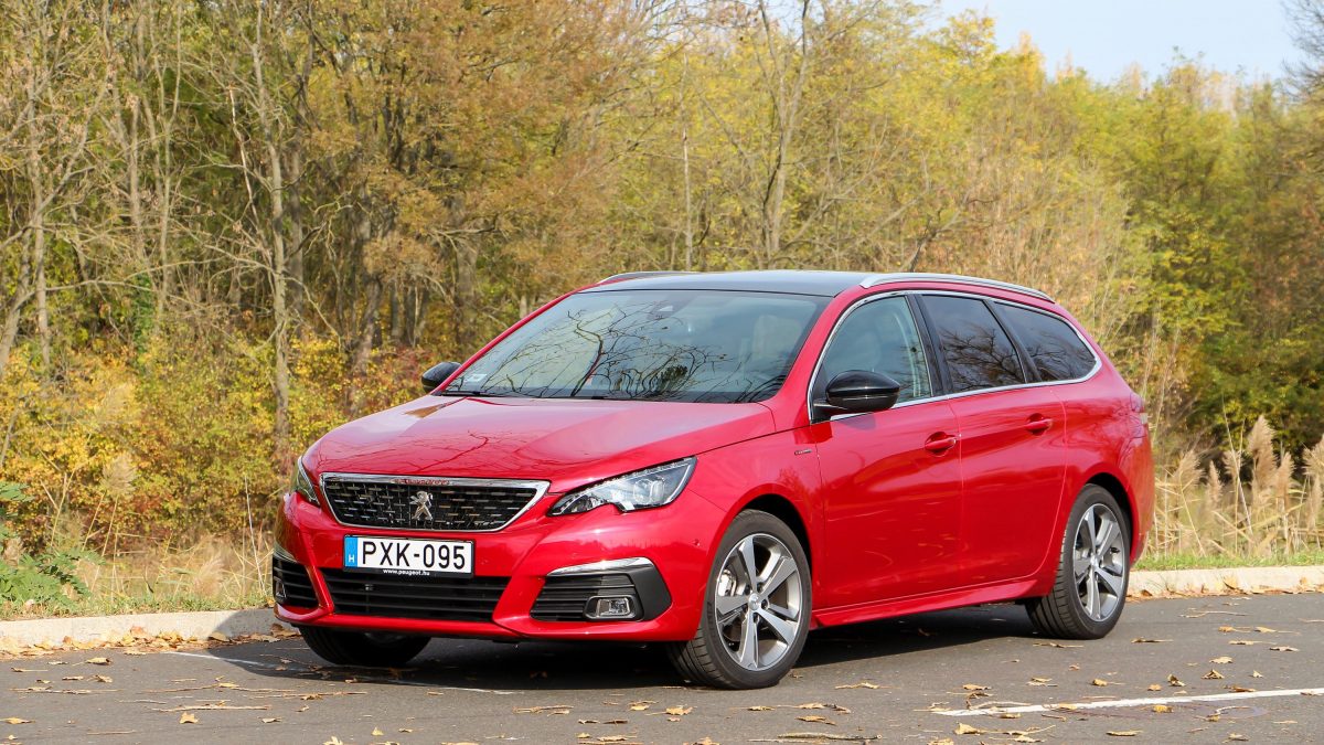 PEUGEOT 308