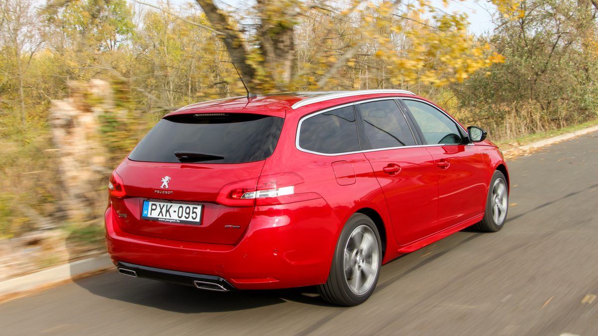PEUGEOT 308