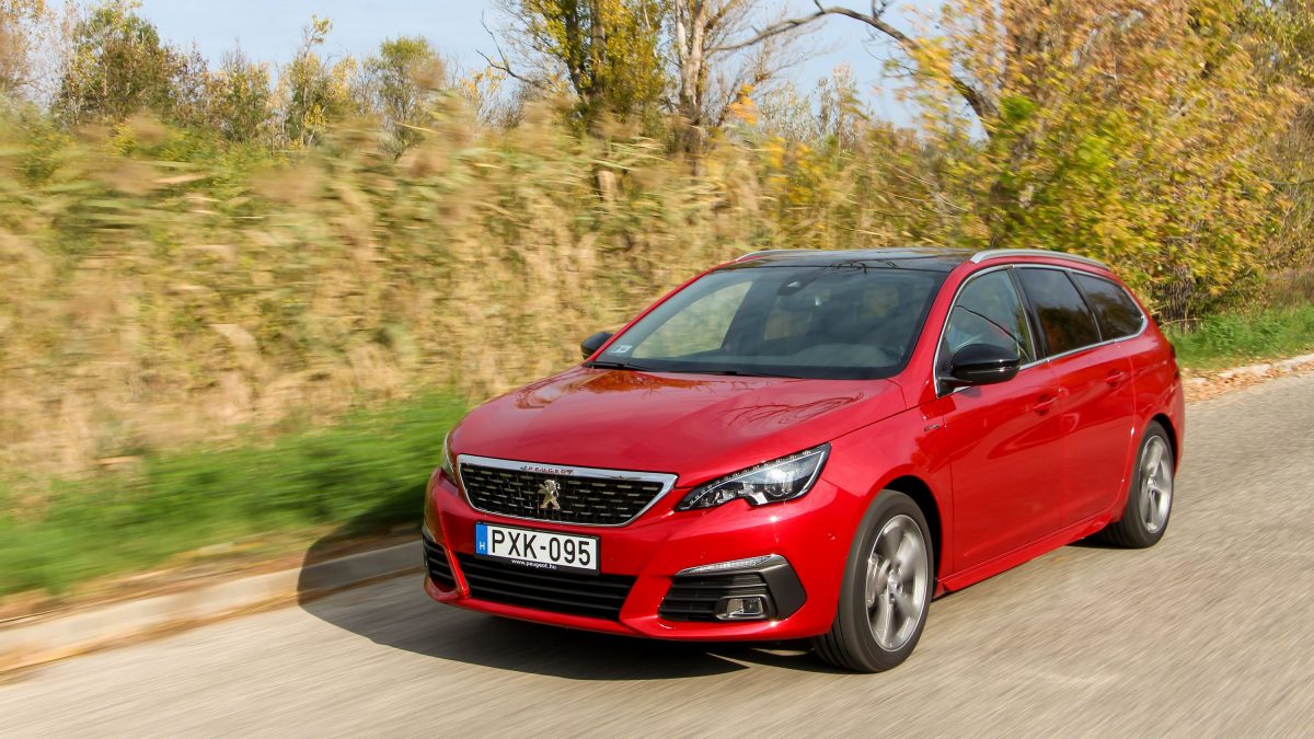 PEUGEOT 308
