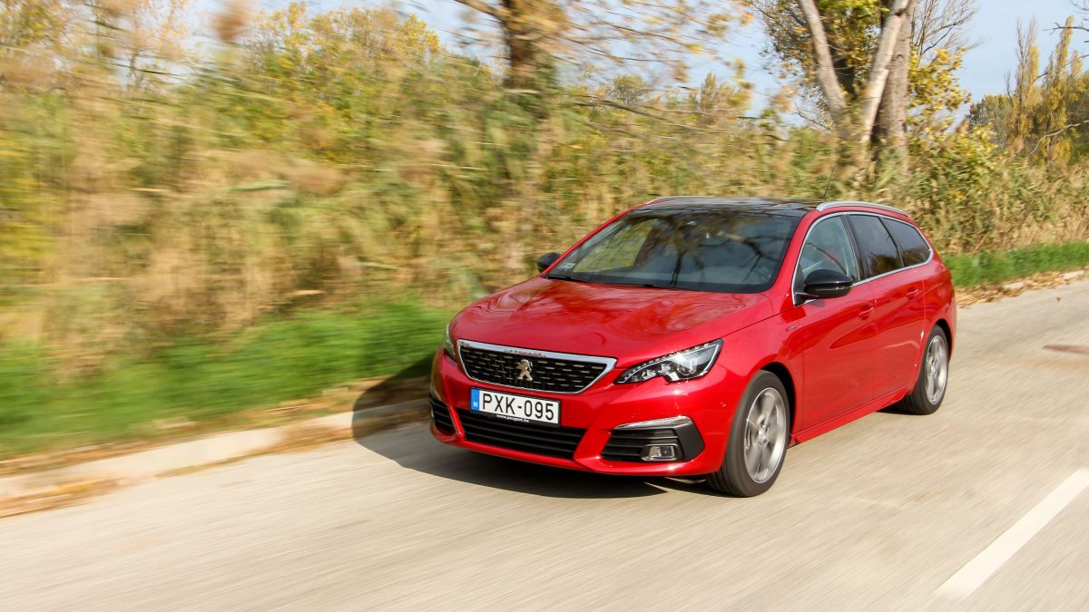 PEUGEOT 308