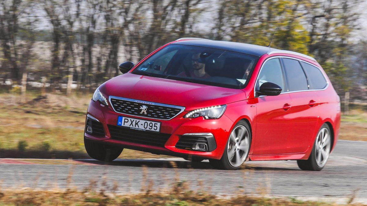 PEUGEOT 308