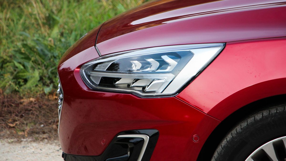 FORD FOCUS
