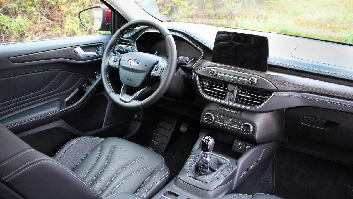FORD FOCUS